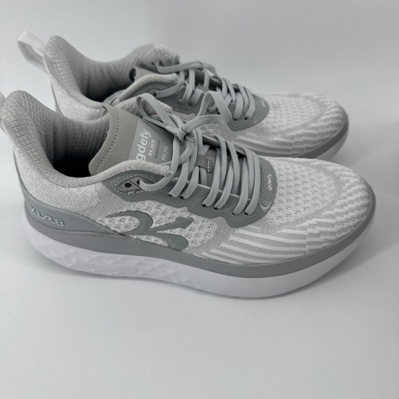 gdefy XLR8 RUN Women's‎ 9.5 Gravity Defyer Running Shoes TB9034FGW Gray White - Picture 3 of 5